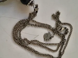 Colgante Muñeca Negra