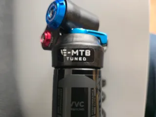 Fox DHX2 Performance Elite 225x75 Trunnion