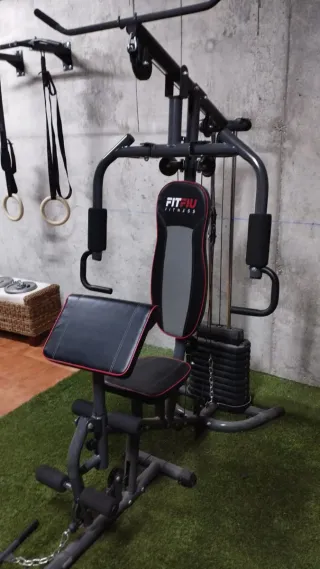 Máquina de musculación multifunción