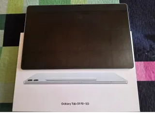 Samsung Galaxy Tab S9 FE+ 5G Plata