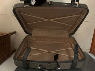 Maleta Vintage Gris y Negra