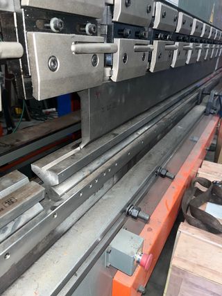 Plegadora SERECON 3M ocasión