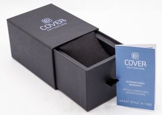 Reloj Cover de diseño suizo