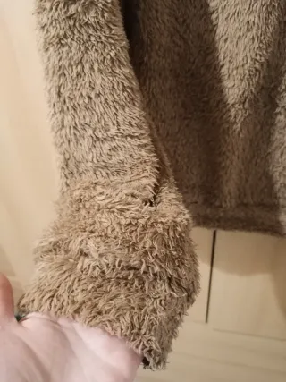 Sudadera polar marrón