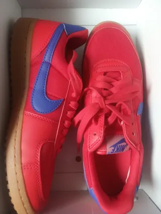 Zapatillas Nike  , Talla 40.5