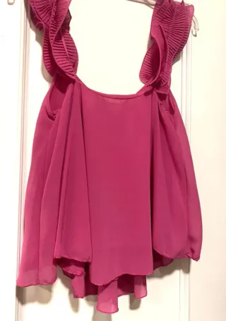 Blusa Only rosa con volantes