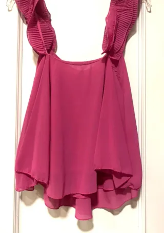 Blusa Only rosa con volantes