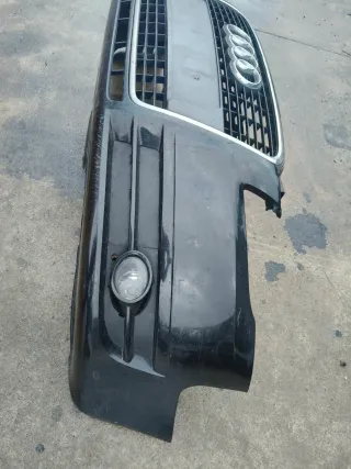 Paragolpes Delantero Audi A4 B7 con Parrilla
