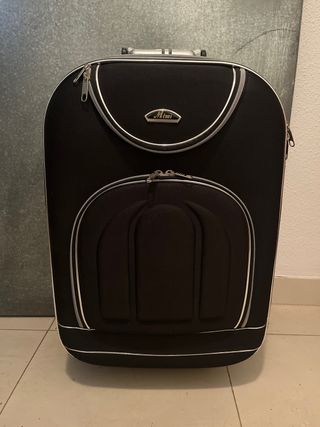 Maleta de mano de viaje