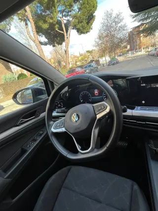 Volkswagen Golf 2021