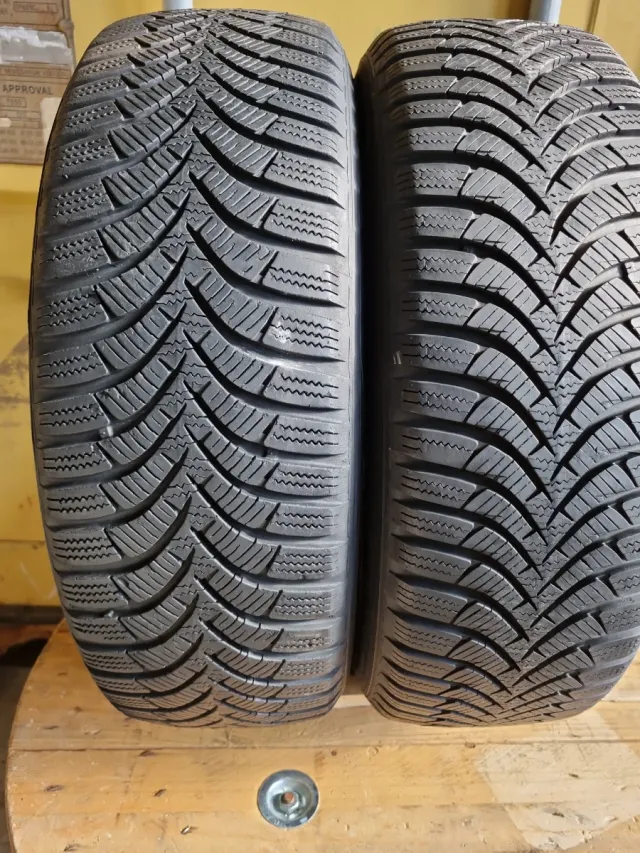 2 Neumáticos en perfecto estado