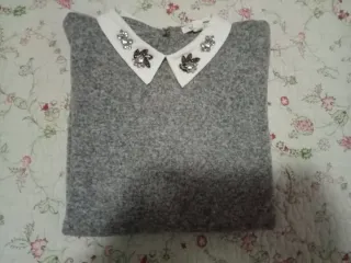 Jersey cuello abalorios