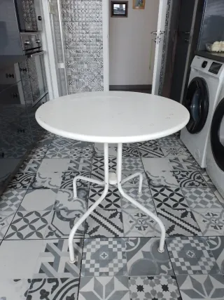 Mesa redonda Ikea blanca 70cm se envia por method