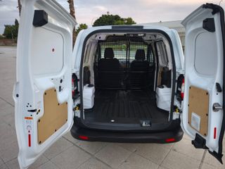 Ford Tourneo Courier 2022 1.5 TDCI 100CV 6V