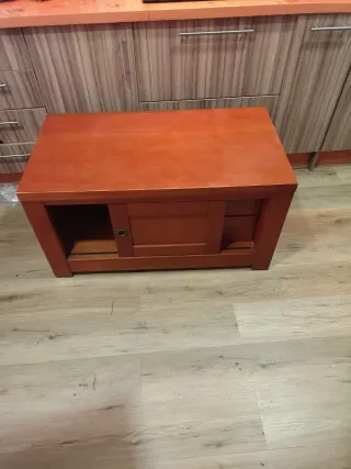 Mueble TV madera cerezo