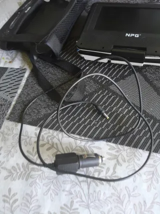 Reproductor DVD Portátil NPG PDT708IR