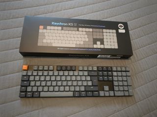 Teclado Keychron K5 QMK V2 Gris/Naranja