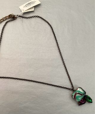 Collar Dimitriadis verde y morado