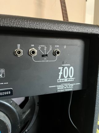 Amplificador Fender 700 Roc Pro