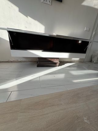 Muebles TV pared y estantería