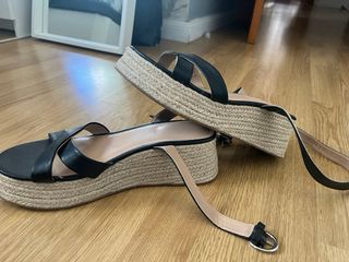 Sandalias de plataforma negras