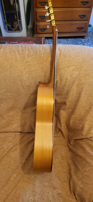 Guitarra Flamenca Admira modelo capricho