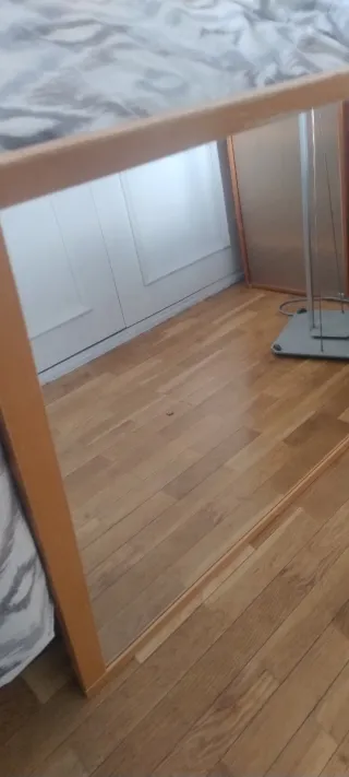 Espejo de madera para baño