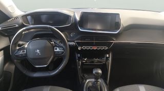 Peugeot 2008 PureTech 130 S&S Allure 96 kW (130 CV)