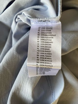 T-shirt azul manga curta com etiqueta - 8 anos