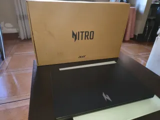 Acer Nitro V-15 Gaming Laptop