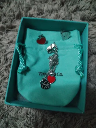 Set Tiffany collana e orecchini cuore rosso