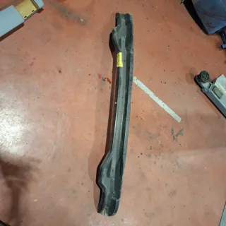 Soporte parachoques delantero