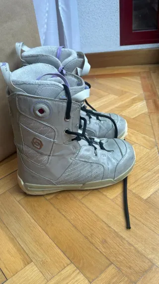 Equipación Snowboard: Tabla, Botas y Casco