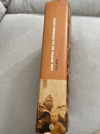 Los Mitos de La Guerra Civil (Spanish Edition)