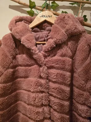 Chaqueta pelo sintético rosa talla 44