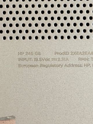 HP Laptop 14 Ryzen 5 / 8GB RAM / 256Gb