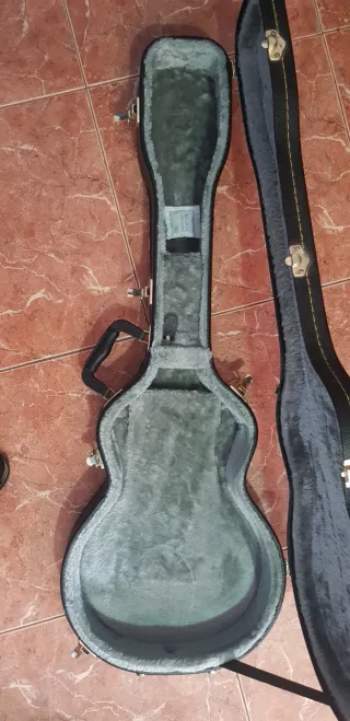 Guitarra Eléctrica Les Paul + Estuche Duro