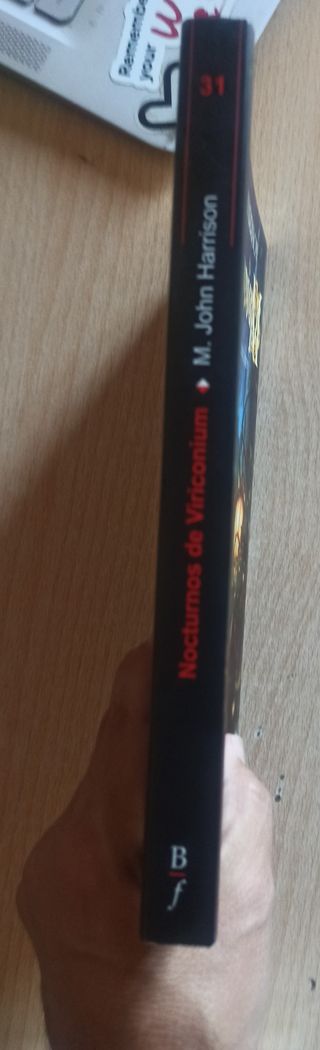 Nocturnos de Viriconium (Bibliópolis Fantástica...