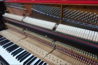 Piano vertical acústico Lauper