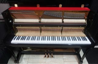 Piano vertical acústico Lauper