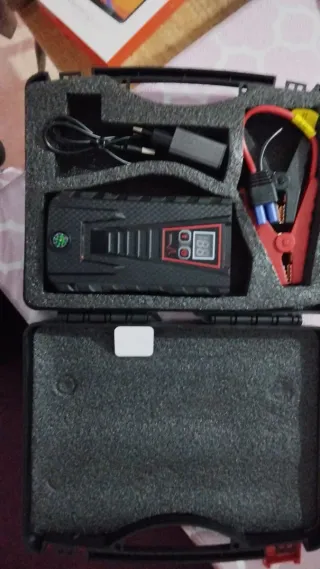 Arrancador de coche portátil