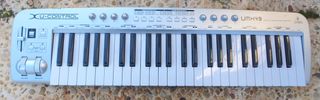 Behringer UMX49 Teclado Master MIDI USB