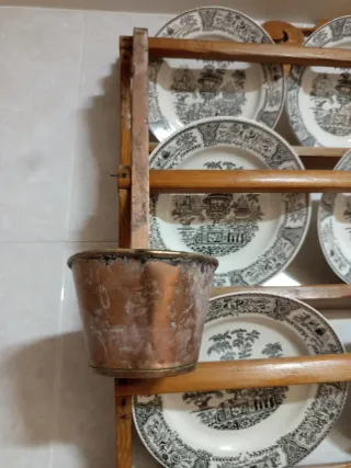 Platera antigua de madera