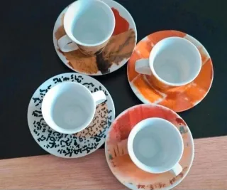 Set 4 Tazzine Caffè Ceramica Multicolor