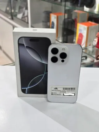 iPhone 16 Pro 128GB Blanco Titanio