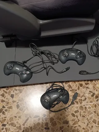 Sega Mega Drive + Juegos