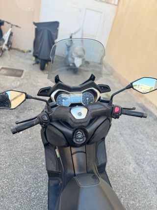 Yamaha Xmax 300 2021 - 18.400 km