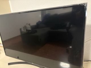 TV LG 50cm Negra 2019 4K HDR advierte Pantall Azul