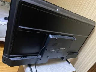 Televisor Smart TV PEAQ 40