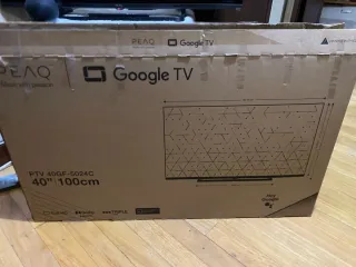 Televisor Smart TV PEAQ 40